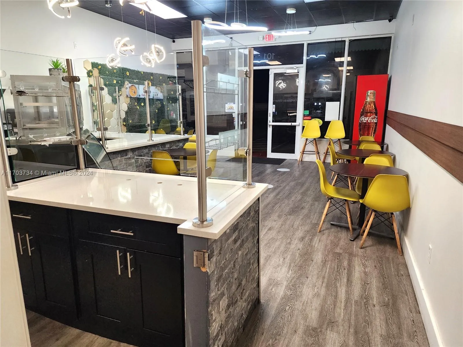 3007 W Commercial Blvd 101, Fort Lauderdale, Flori, Fort Lauderdale, Florida 33309, ,Commercial Sale,For Sale,3007 W Commercial Blvd 101, Fort Lauderdale, Flori,A11703734