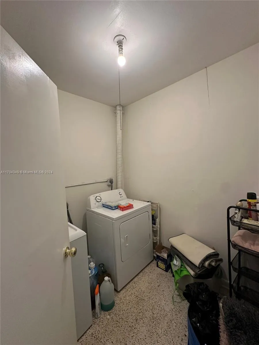 1838 Nw 18th St, Miami, Florida 33125, Miami, Florida 33125, ,Residential Income,For Sale,1838 Nw 18th St, Miami, Florida 33125,A11704349