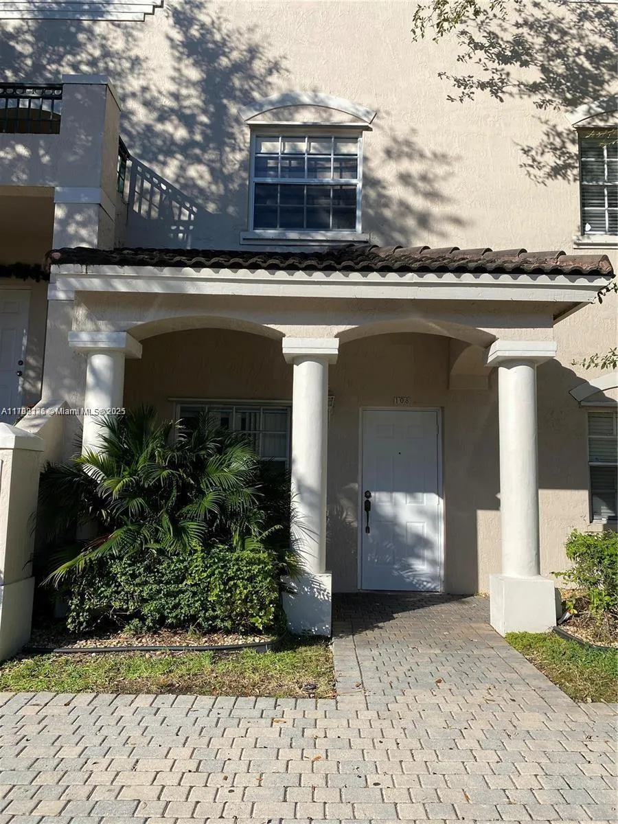5610 Nw 114 Pl 108, Doral, Florida 33178, Doral, Florida 33178, 3 Bedrooms Bedrooms, ,2 BathroomsBathrooms,Residential Lease,For Rent,5610 Nw 114 Pl 108, Doral, Florida 33178,A11702126