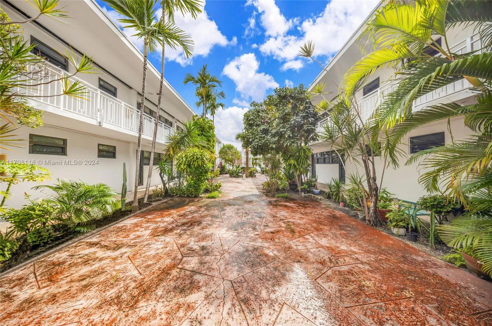 235 78th St, Miami Beach, Florida 33141, Miami Beach, Florida 33141, ,Commercial Sale,For Sale,235 78th St, Miami Beach, Florida 33141,A11708118