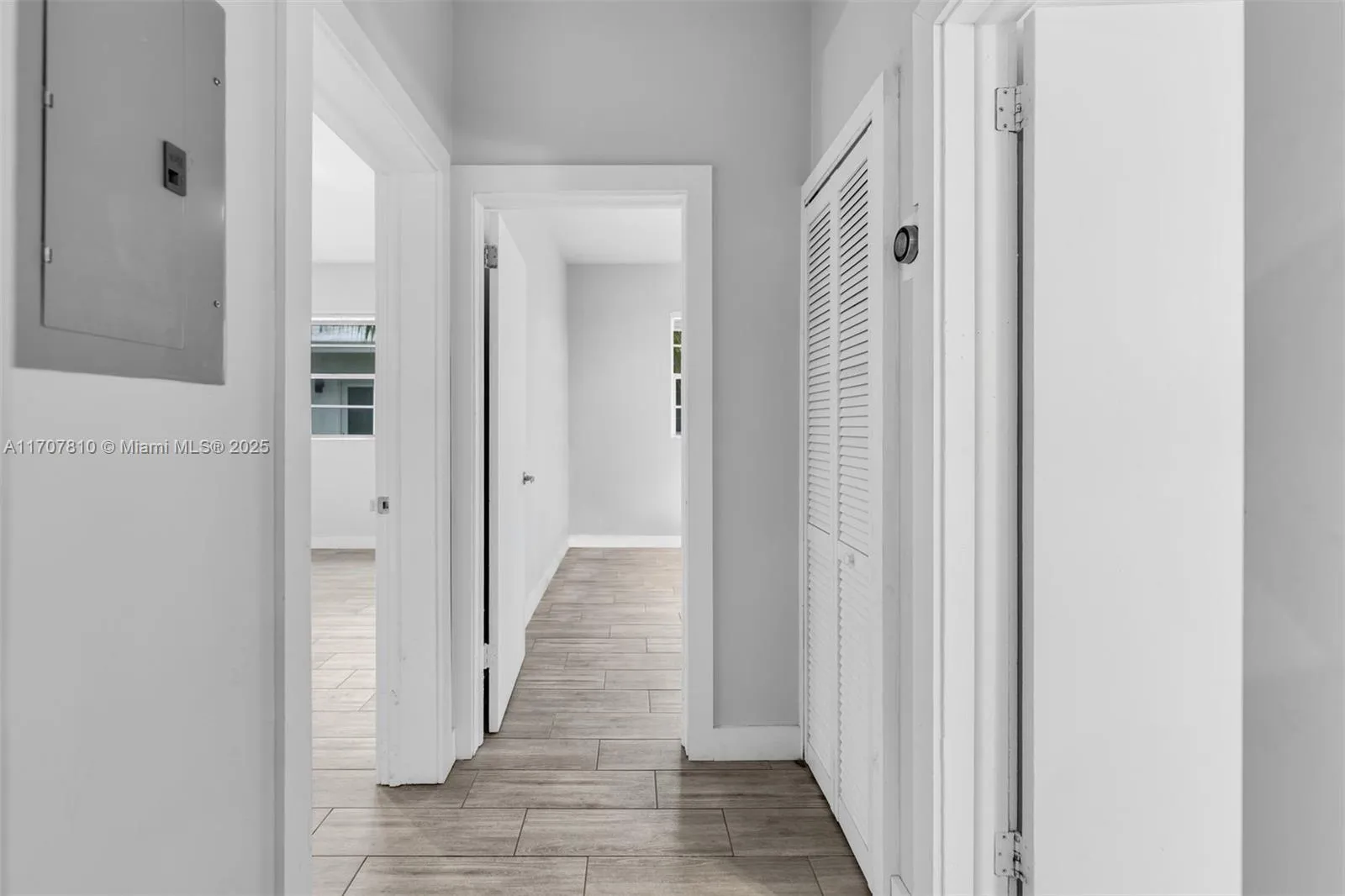 1622 Bay Rd, Miami Beach, Florida 33139, Miami Beach, Florida 33139, ,Residential Income,For Sale,1622 Bay Rd, Miami Beach, Florida 33139,A11707810