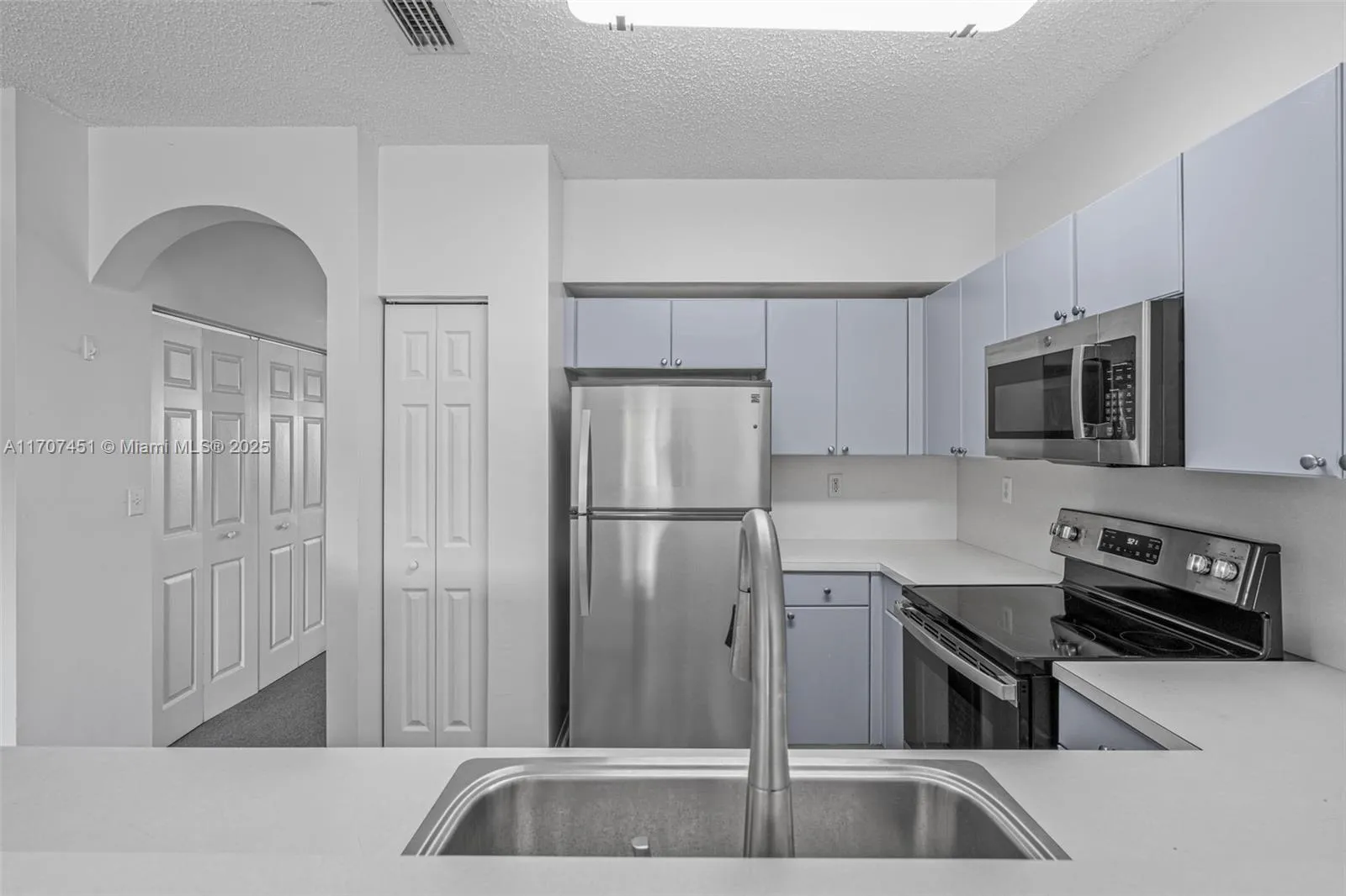 2306 Se 23rd Ter 2306, Homestead, Florida 33035, Homestead, Florida 33035, 3 Bedrooms Bedrooms, ,2 BathroomsBathrooms,Residential,For Sale,2306 Se 23rd Ter 2306, Homestead, Florida 33035,A11707451