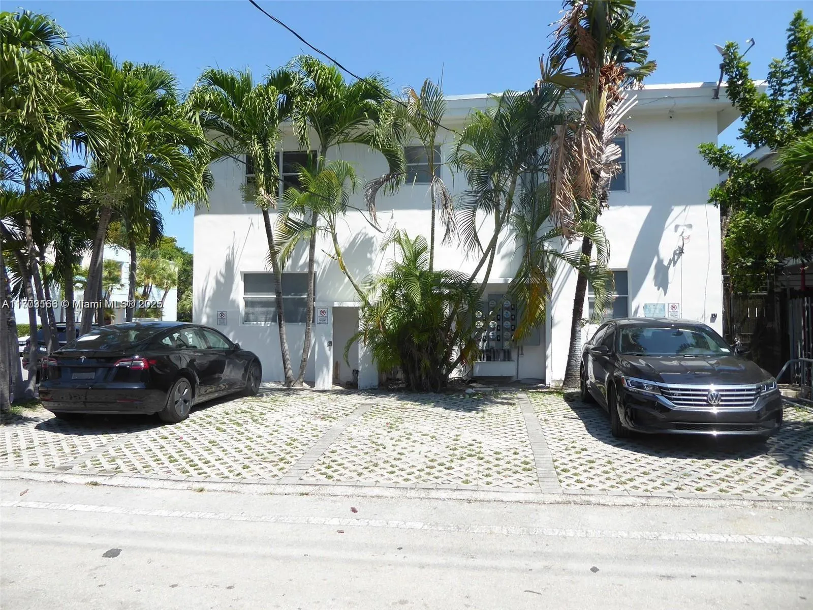 1000 7th St, Miami Beach, Florida 33139, Miami Beach, Florida 33139, ,Commercial Sale,For Sale,1000 7th St, Miami Beach, Florida 33139,A11703166