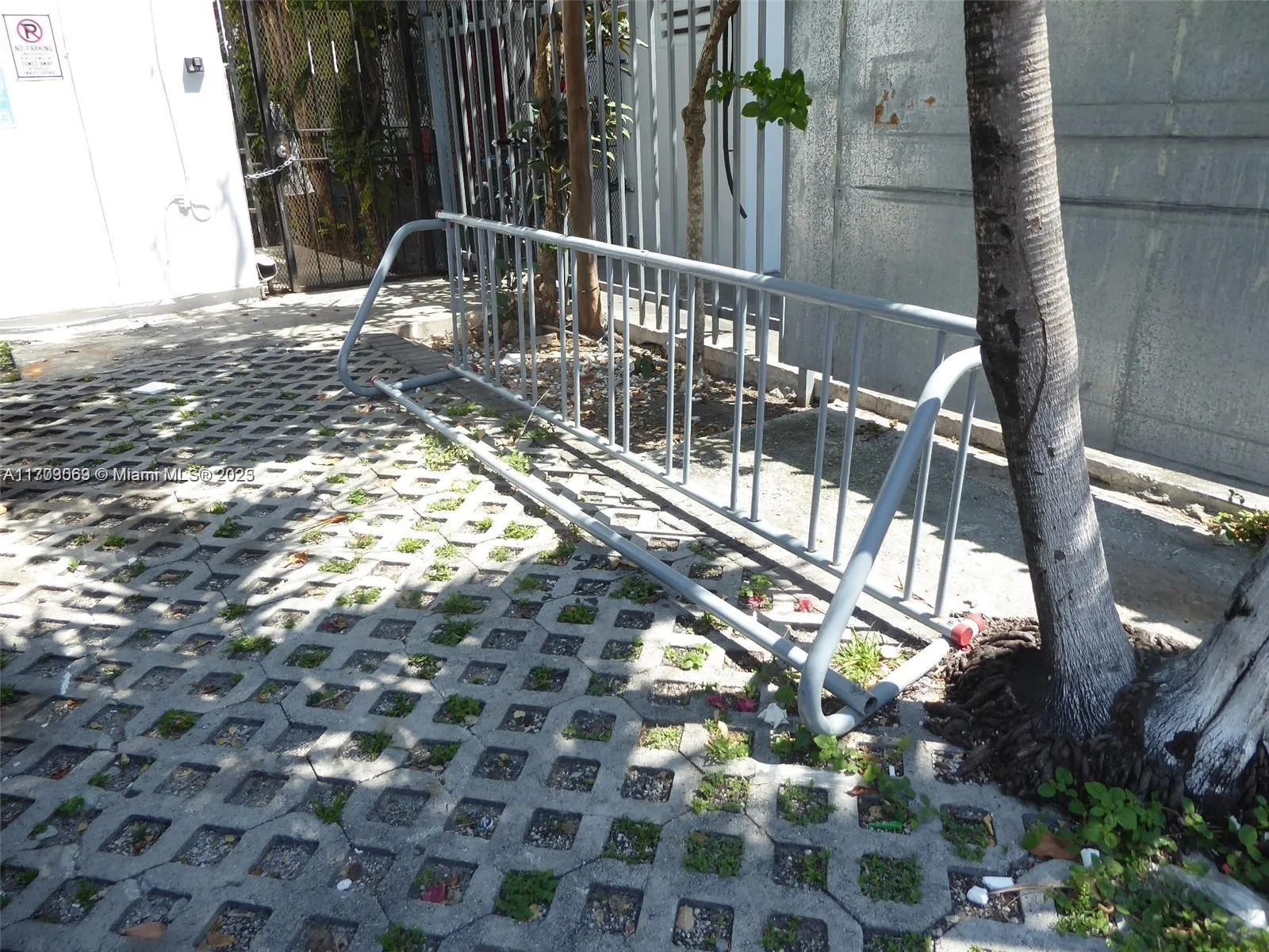 1000 7th St, Miami Beach, Florida 33139, Miami Beach, Florida 33139, ,Residential Income,For Sale,1000 7th St, Miami Beach, Florida 33139,A11703069