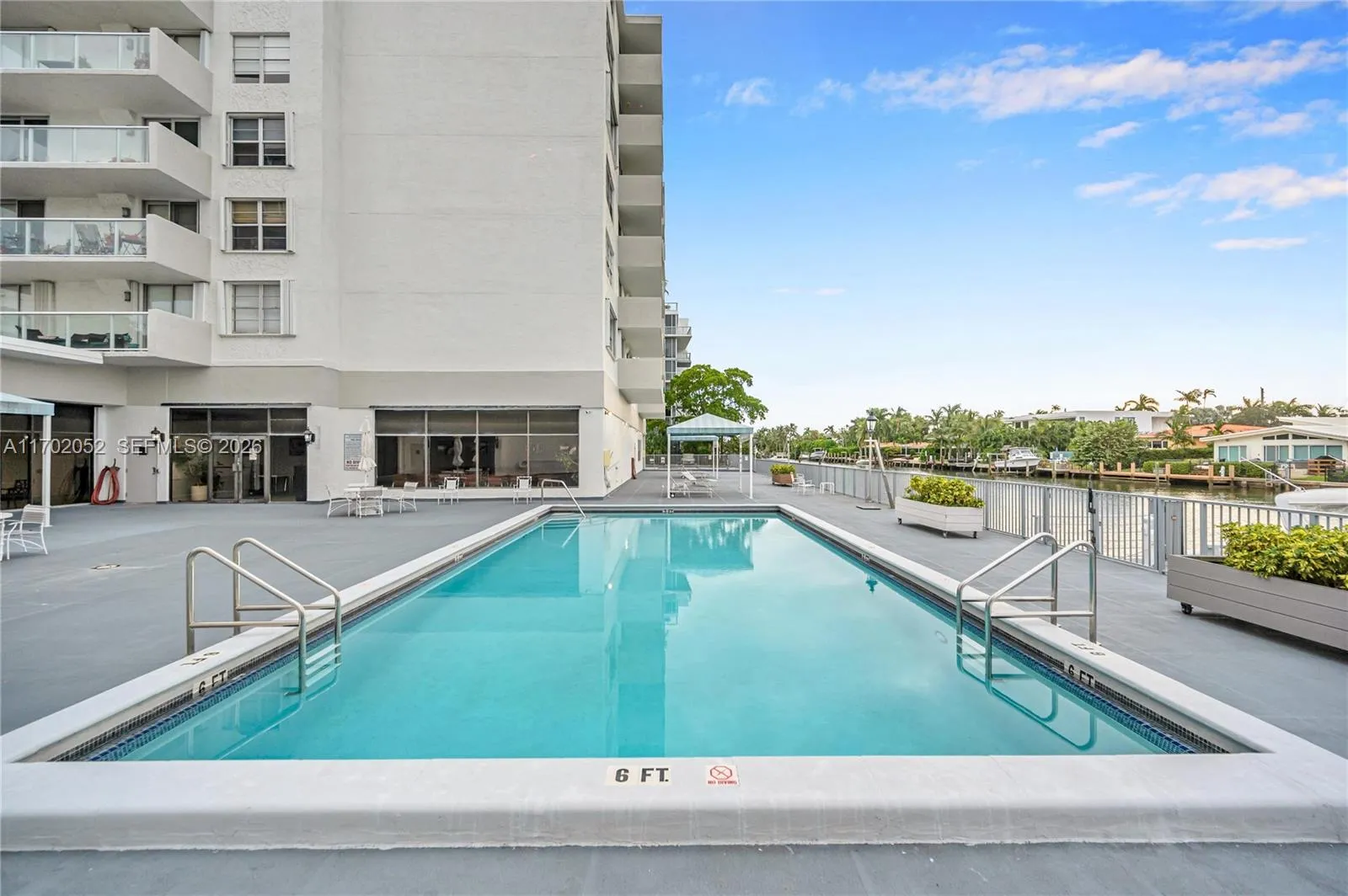 10000 W Bay Harbor Dr 401, Bay Harbor Islands, Flo, Bay Harbor Islands, Florida 33154, 2 Bedrooms Bedrooms, ,2 BathroomsBathrooms,Residential,For Sale,10000 W Bay Harbor Dr 401, Bay Harbor Islands, Flo,A11702052