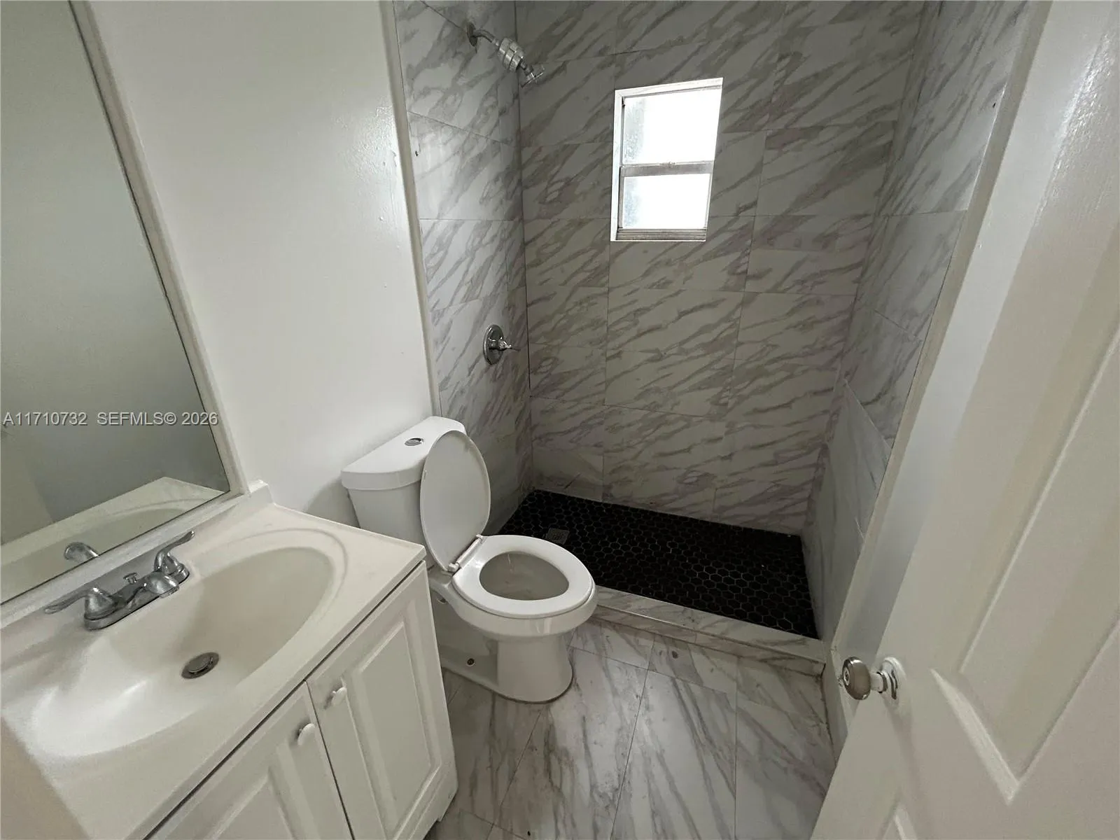 3527 Nw 34th St Front, Miami, Florida 33142, Miami, Florida 33142, 4 Bedrooms Bedrooms, ,2 BathroomsBathrooms,Residential Lease,For Rent,3527 Nw 34th St Front, Miami, Florida 33142,A11710732