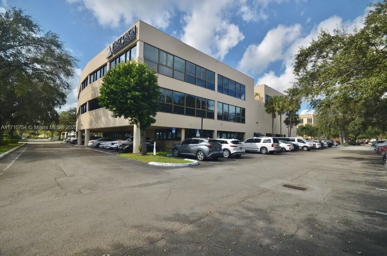 14100 Palmetto Frntg Rd 310, Miami Lakes, Florida, Miami Lakes, Florida 33016, ,Commercial Sale,For Sale,14100 Palmetto Frntg Rd 310, Miami Lakes, Florida ,A11710754