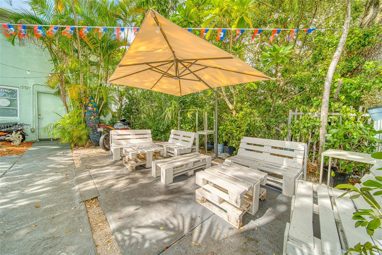 Commercial Property For Sale In North Miami, North, North Miami, Florida 33161, ,Commercial Sale,For Sale,Commercial Property For Sale In North Miami, North,A11711169