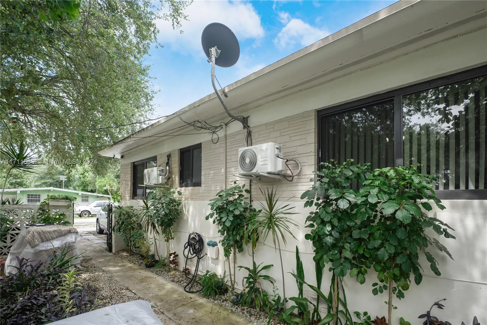 175 Nw 68th St, Miami, Florida 33150, Miami, Florida 33150, ,Residential Income,For Sale,175 Nw 68th St, Miami, Florida 33150,A11711583