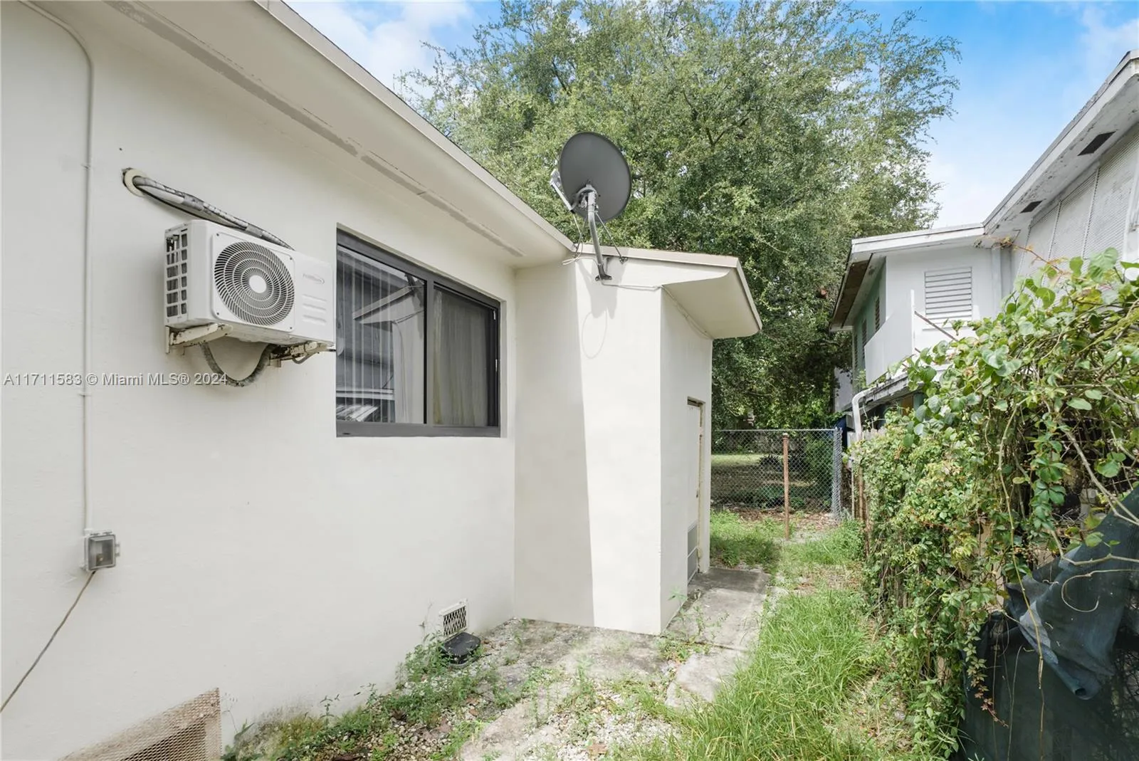 175 Nw 68th St, Miami, Florida 33150, Miami, Florida 33150, ,Residential Income,For Sale,175 Nw 68th St, Miami, Florida 33150,A11711583