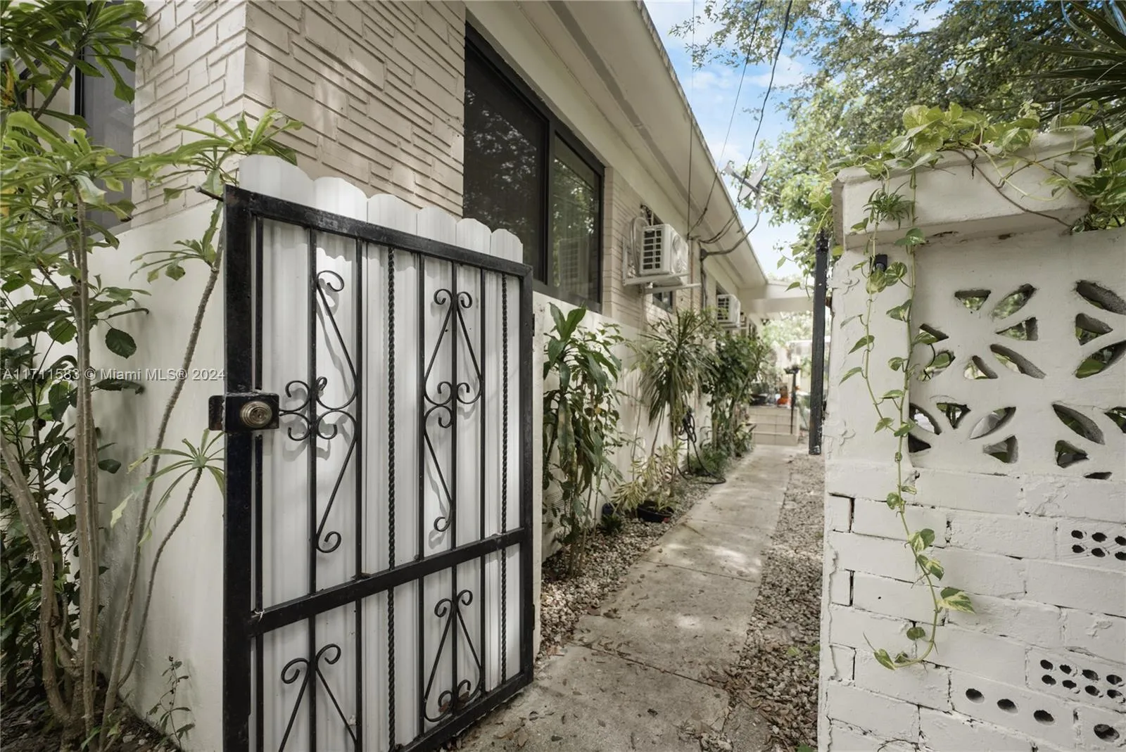 175 Nw 68th St, Miami, Florida 33150, Miami, Florida 33150, ,Residential Income,For Sale,175 Nw 68th St, Miami, Florida 33150,A11711583