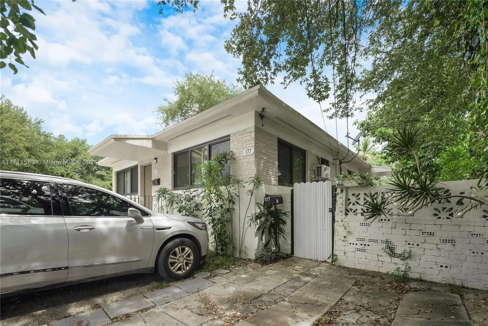175 Nw 68th St, Miami, Florida 33150, Miami, Florida 33150, ,Residential Income,For Sale,175 Nw 68th St, Miami, Florida 33150,A11711583
