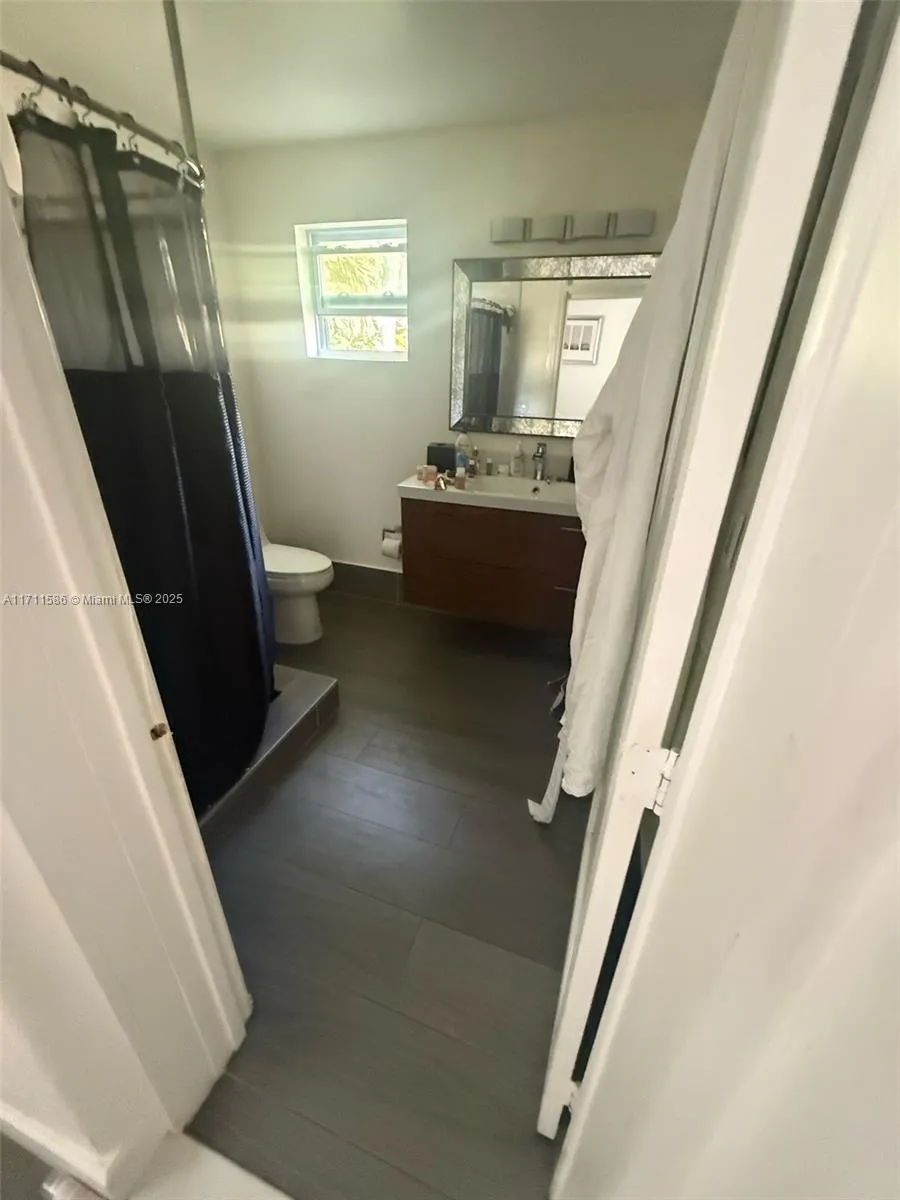 241 Nw 34th Ter, Miami, Florida 33127, Miami, Florida 33127, ,Residential Income,For Sale,241 Nw 34th Ter, Miami, Florida 33127,A11711586