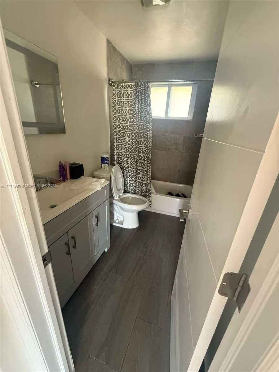 241 Nw 34th Ter, Miami, Florida 33127, Miami, Florida 33127, ,Residential Income,For Sale,241 Nw 34th Ter, Miami, Florida 33127,A11711586