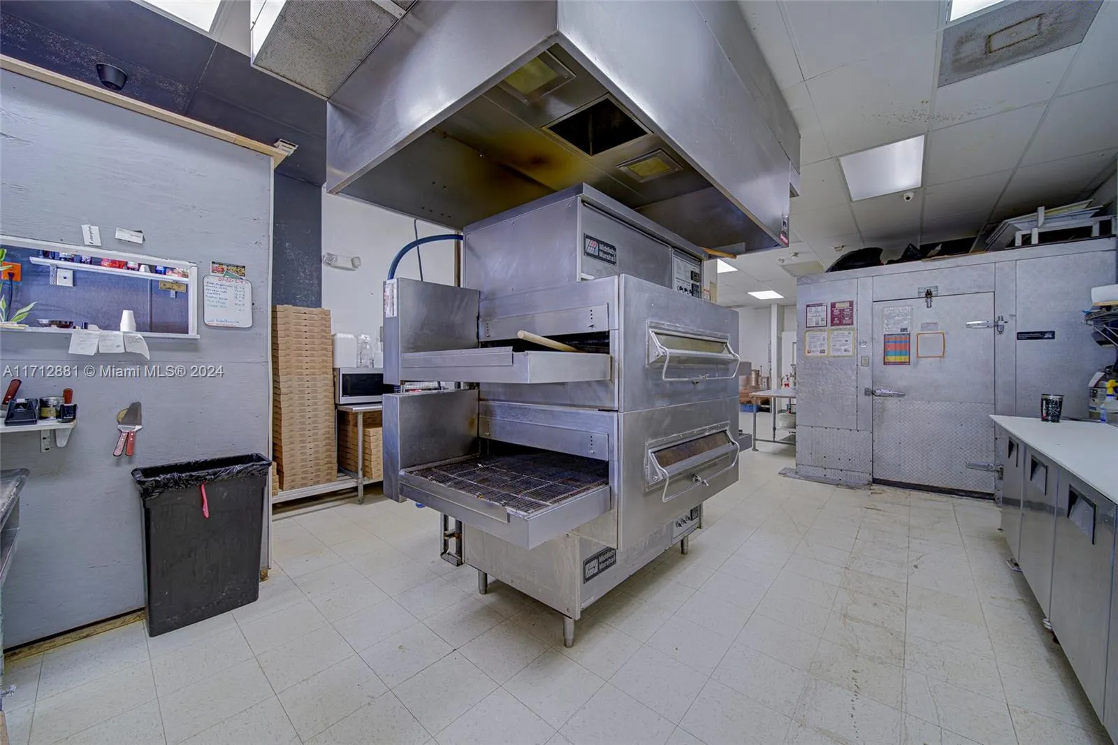 Restaurant For Sale In North Miami Beach, North Mi, North Miami Beach, Florida 33160, ,Business Opportunity,For Sale,Restaurant For Sale In North Miami Beach, North Mi,A11712881