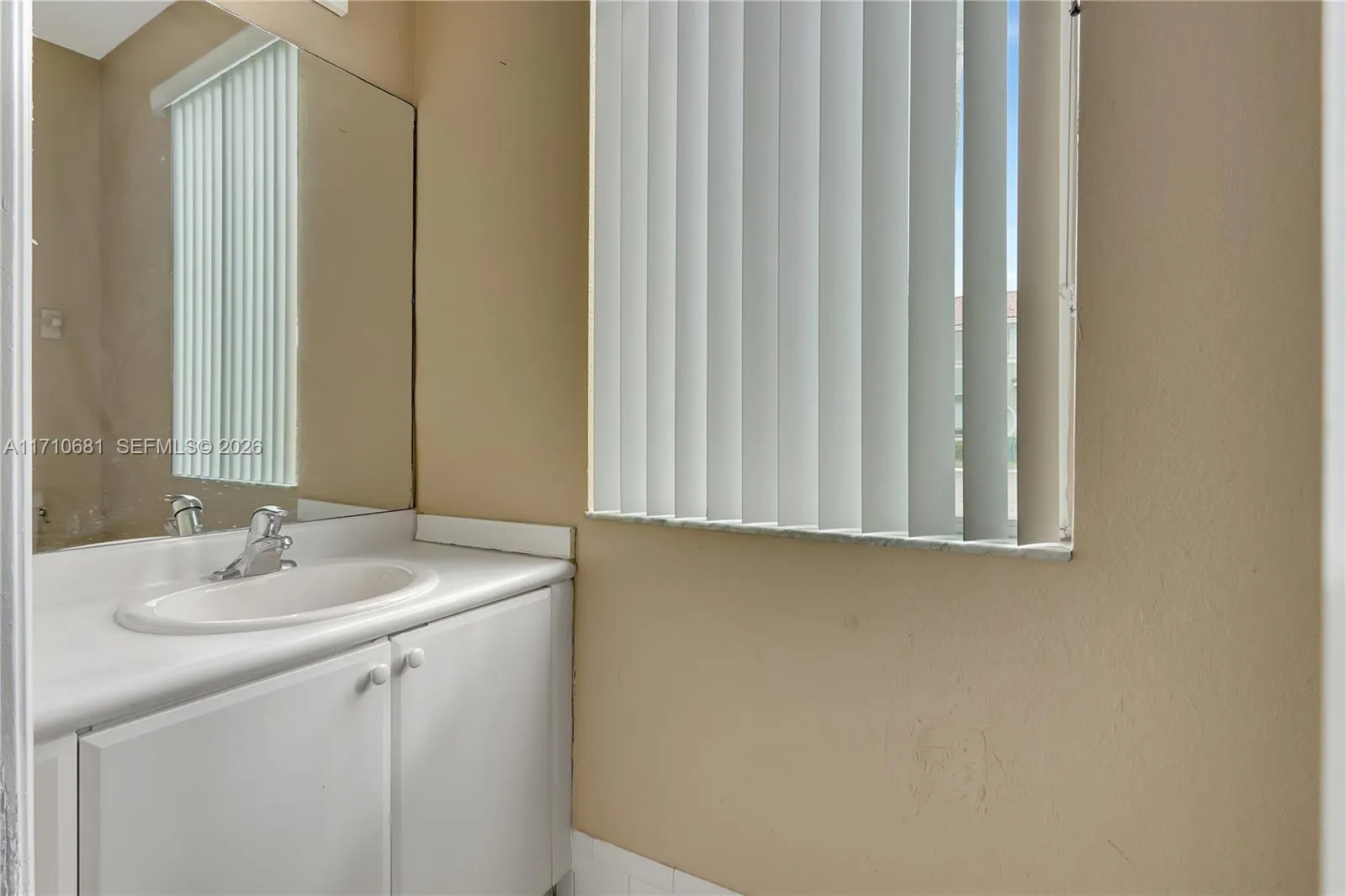 2874 Se 15th Rd 52, Homestead, Florida 33035, Homestead, Florida 33035, 3 Bedrooms Bedrooms, ,3 BathroomsBathrooms,Residential,For Sale,2874 Se 15th Rd 52, Homestead, Florida 33035,A11710681
