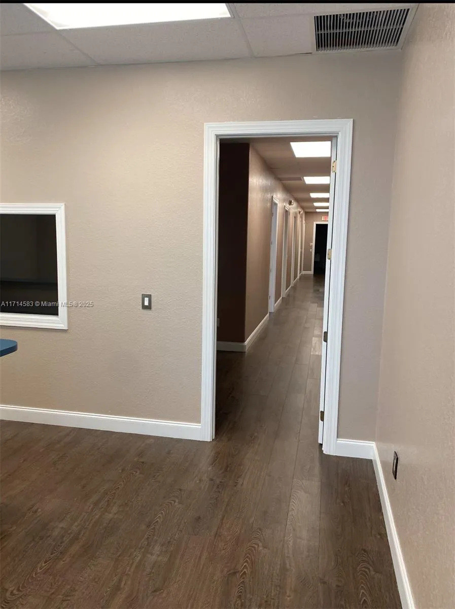 5360 S University Dr, Davie, Florida 33328, Davie, Florida 33328, ,Commercial Lease,For Rent,5360 S University Dr, Davie, Florida 33328,A11714583