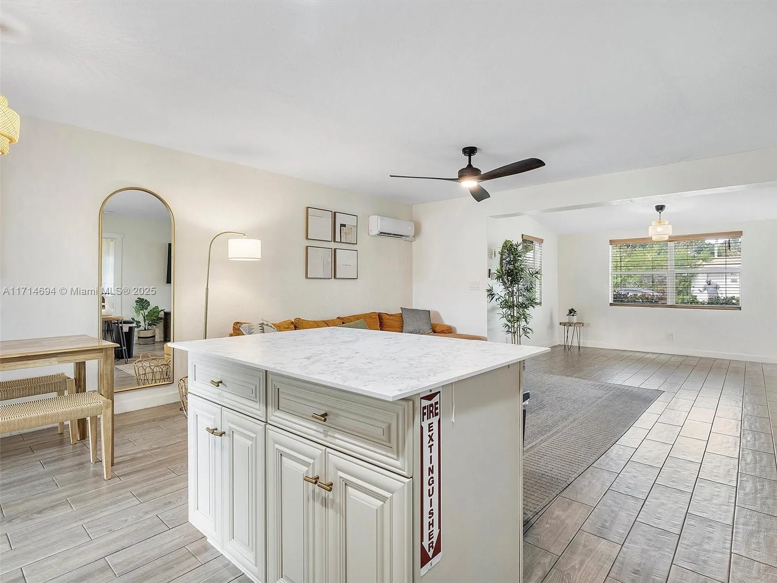 300 Sw 23rd St, Fort Lauderdale, Florida 33315, Fort Lauderdale, Florida 33315, ,Residential Income,For Sale,300 Sw 23rd St, Fort Lauderdale, Florida 33315,A11714694