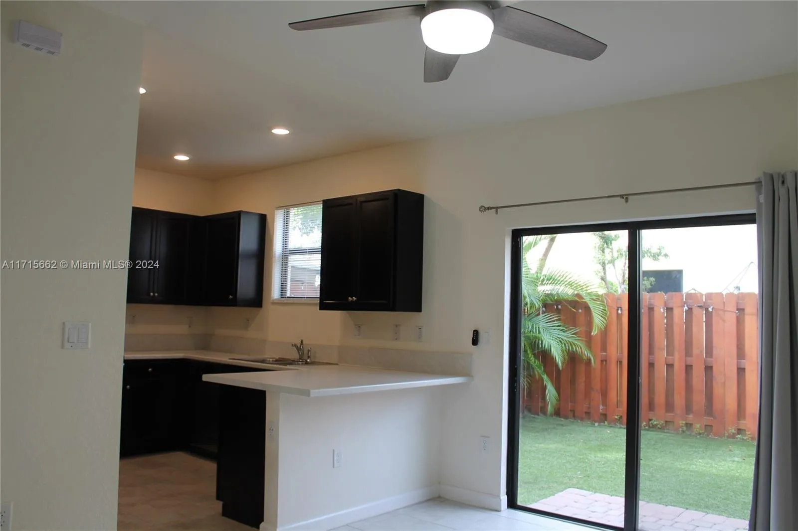 148 Se 34th Ave 148, Homestead, Florida 33033, Homestead, Florida 33033, 3 Bedrooms Bedrooms, ,2 BathroomsBathrooms,Residential Lease,For Rent,148 Se 34th Ave 148, Homestead, Florida 33033,A11715662