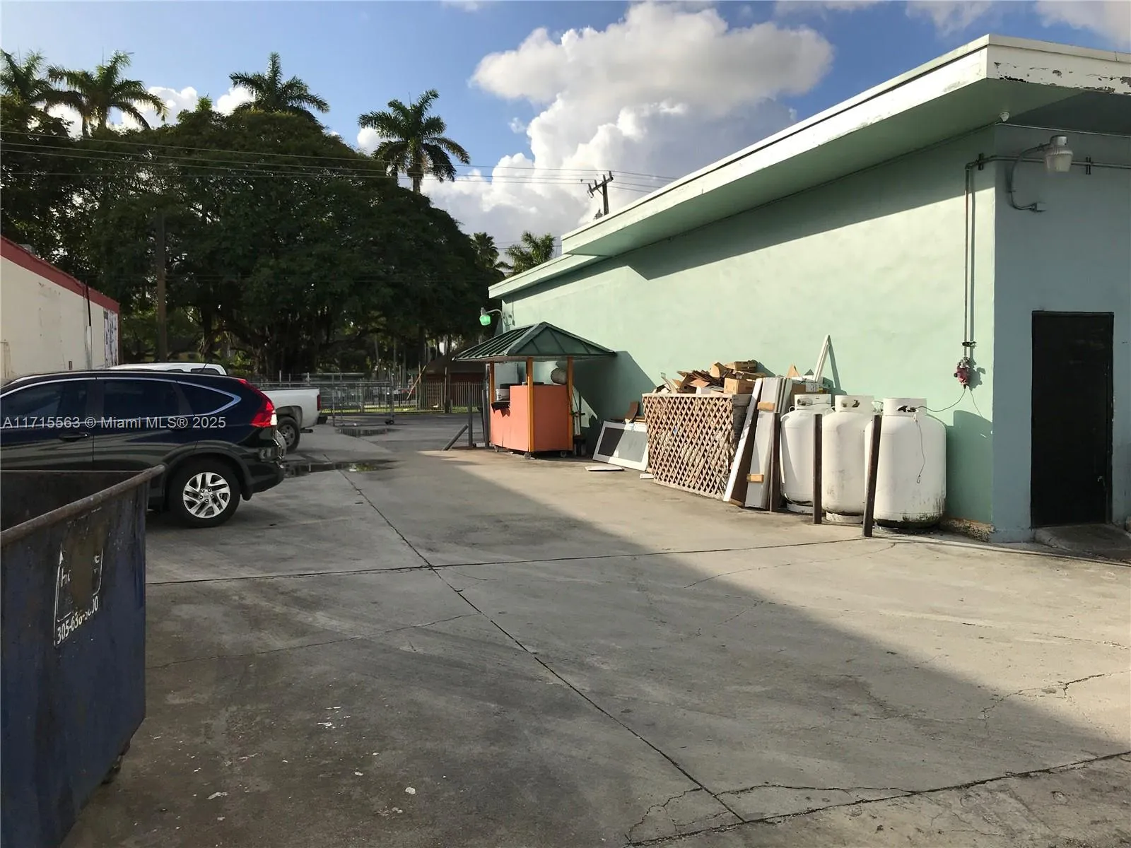 1628 Nw 28th St, Miami, Florida 33142, Miami, Florida 33142, ,Commercial Sale,For Sale,1628 Nw 28th St, Miami, Florida 33142,A11715563