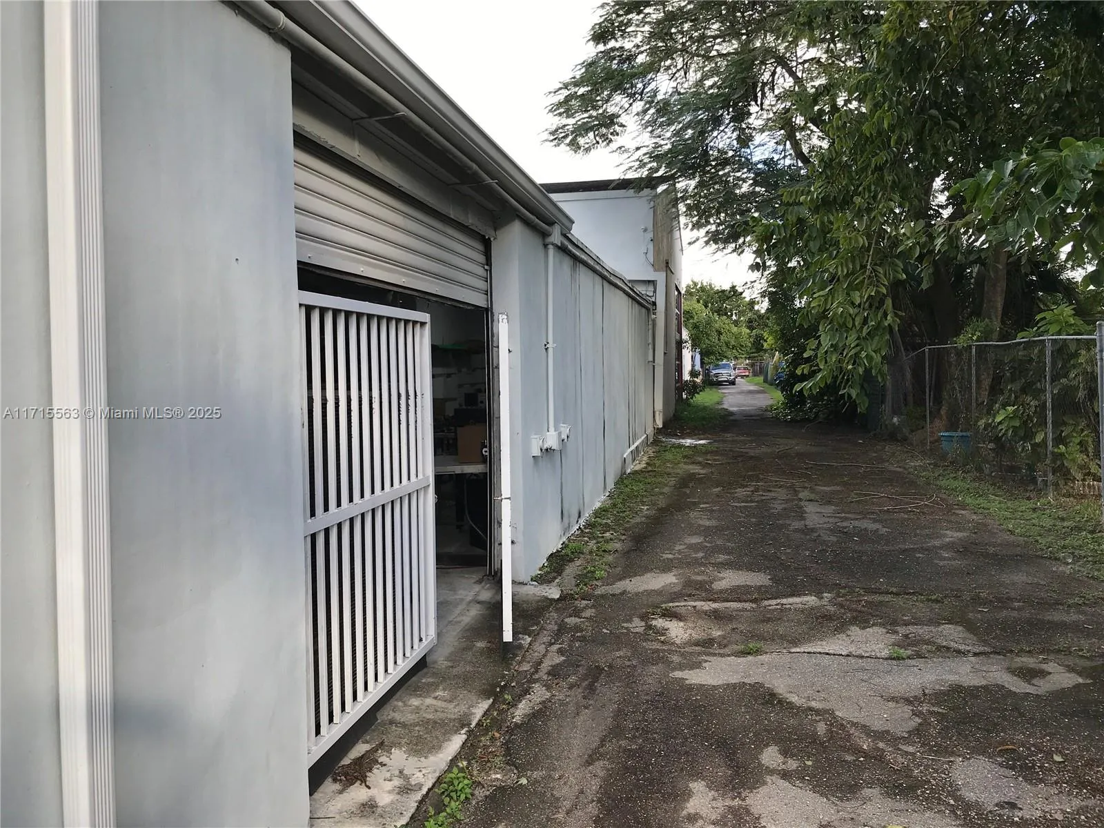 1628 Nw 28th St, Miami, Florida 33142, Miami, Florida 33142, ,Commercial Sale,For Sale,1628 Nw 28th St, Miami, Florida 33142,A11715563
