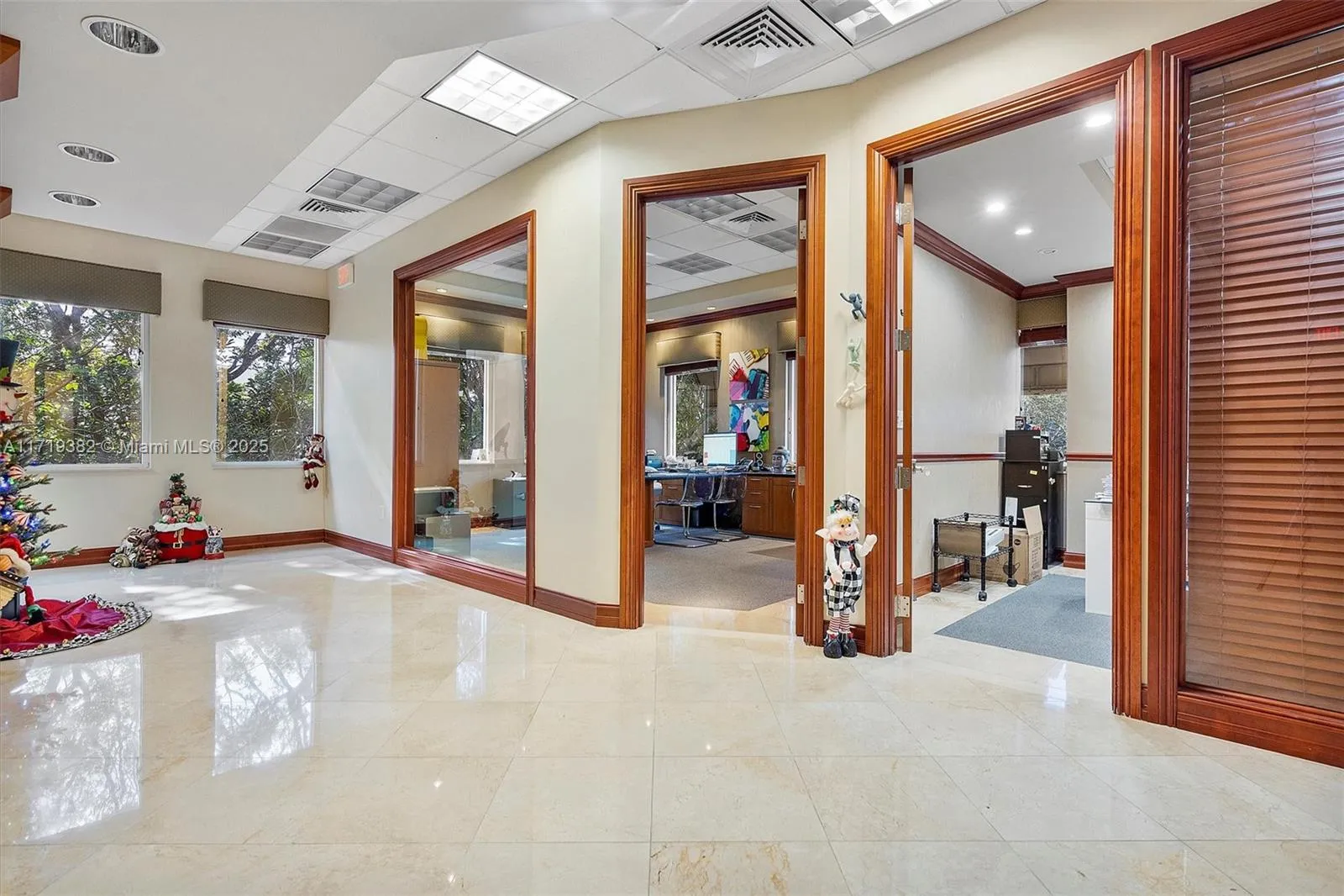 2883 Executive Park Dr 200, Weston, Florida 33331, Weston, Florida 33331, ,Commercial Lease,For Rent,2883 Executive Park Dr 200, Weston, Florida 33331,A11719382