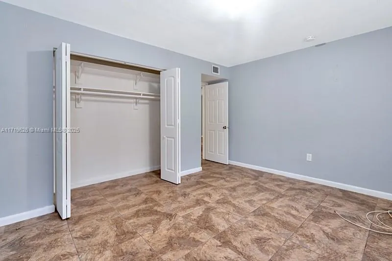 12890 Ne 8th Ave 103, North Miami, Florida 33161, North Miami, Florida 33161, 1 Bedroom Bedrooms, ,1 BathroomBathrooms,Residential,For Sale,12890 Ne 8th Ave 103, North Miami, Florida 33161,A11719626