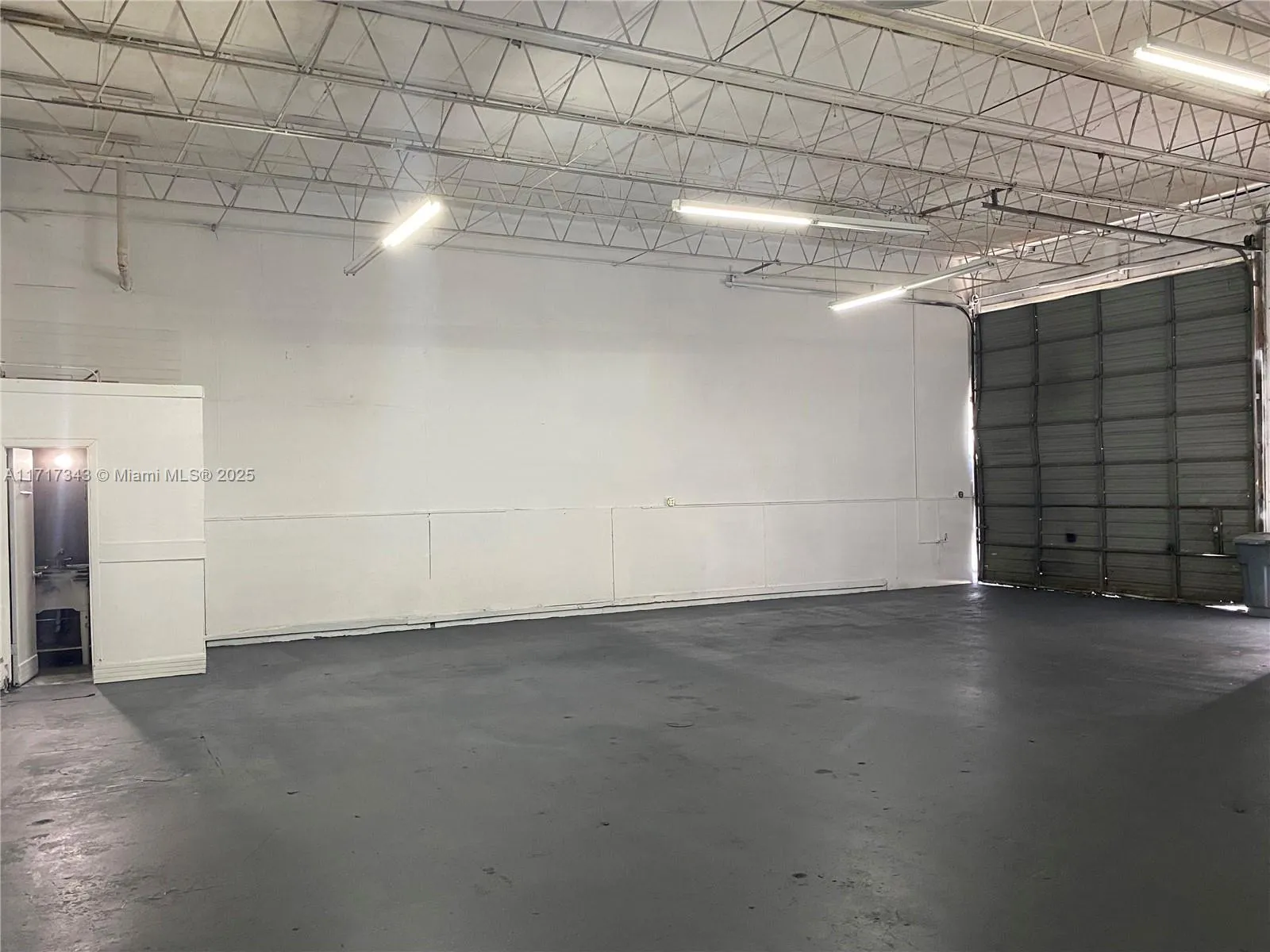 5712 Sw 25th St #2, West Park, Florida 33023, West Park, Florida 33023, ,Commercial Lease,For Rent,5712 Sw 25th St #2, West Park, Florida 33023,A11717343