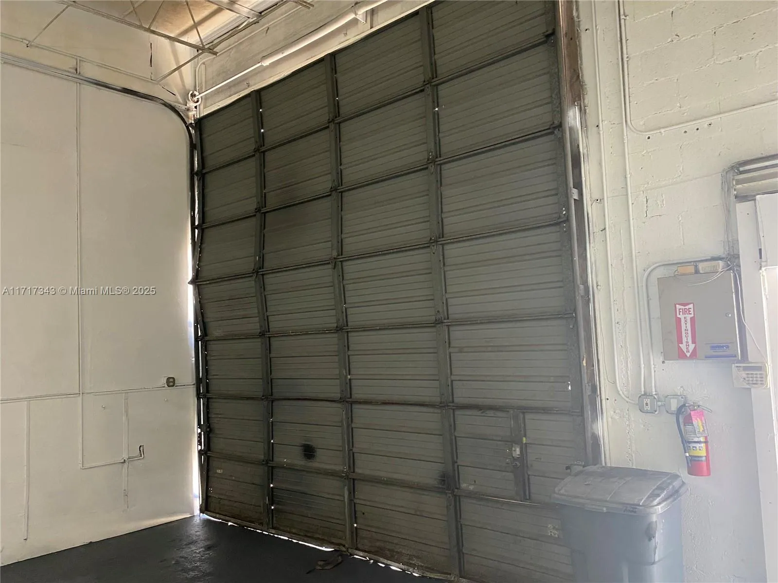 5712 Sw 25th St #2, West Park, Florida 33023, West Park, Florida 33023, ,Commercial Lease,For Rent,5712 Sw 25th St #2, West Park, Florida 33023,A11717343