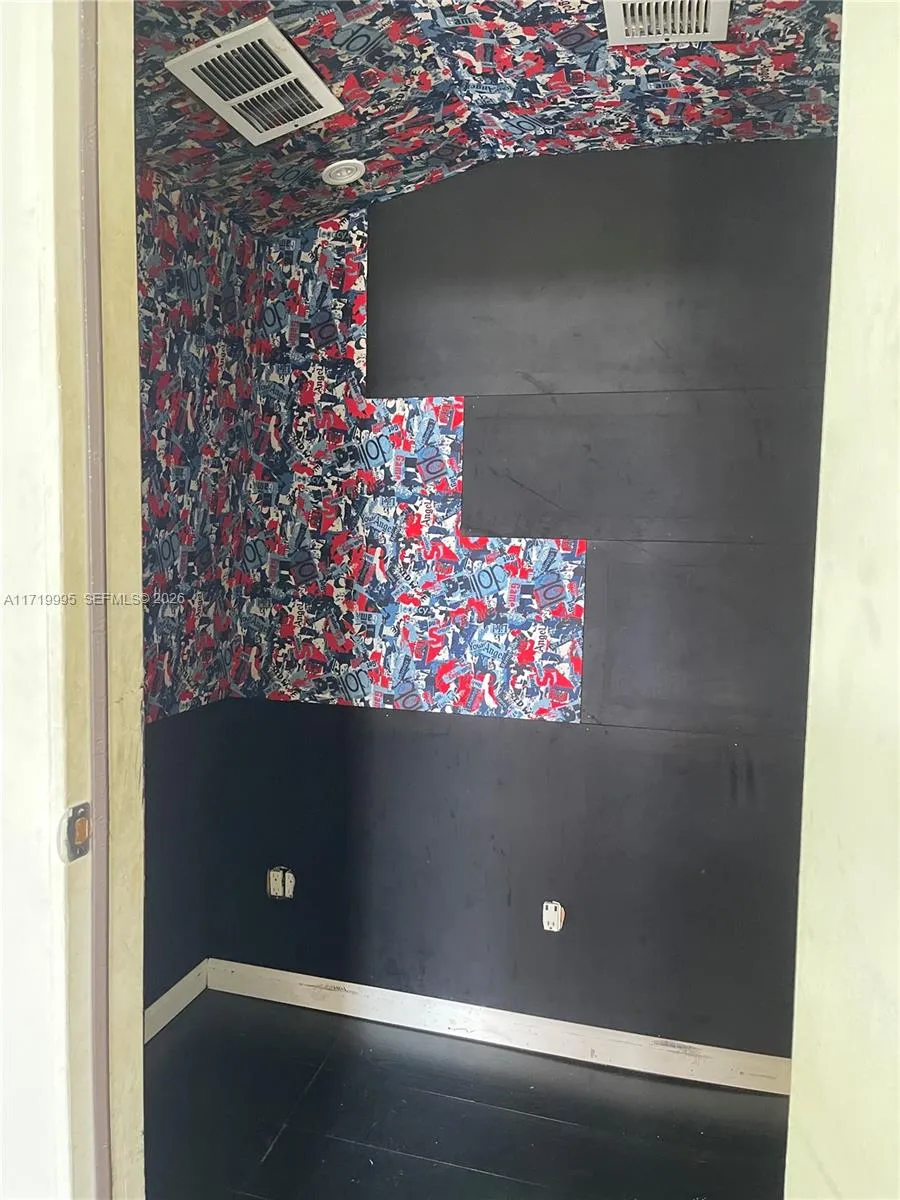 20200 Nw 2nd Ave C10, Miami Gardens, Florida 33169, Miami Gardens, Florida 33169, ,Commercial Sale,For Sale,20200 Nw 2nd Ave C10, Miami Gardens, Florida 33169,A11719995