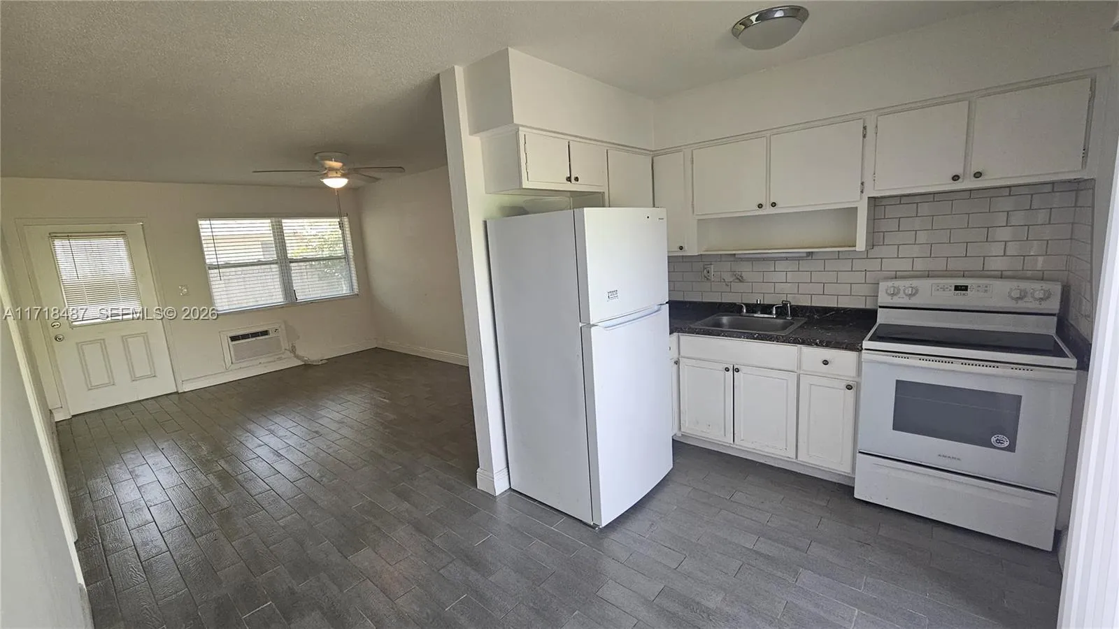 1515 Nw 2nd Ave, Fort Lauderdale, Florida 33311, Fort Lauderdale, Florida 33311, ,Residential Income,For Sale,1515 Nw 2nd Ave, Fort Lauderdale, Florida 33311,A11718487