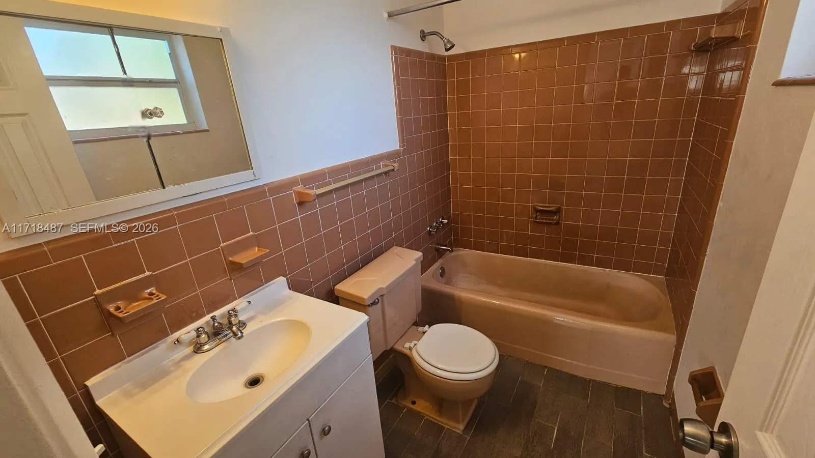 1515 Nw 2nd Ave, Fort Lauderdale, Florida 33311, Fort Lauderdale, Florida 33311, ,Residential Income,For Sale,1515 Nw 2nd Ave, Fort Lauderdale, Florida 33311,A11718487