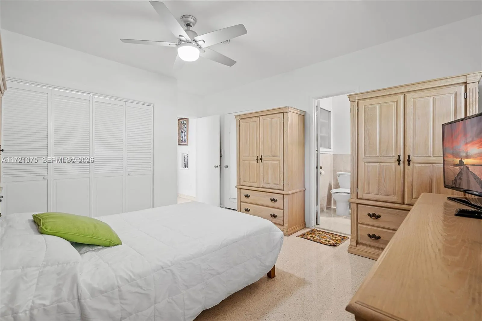 9149 Dickens Ave, Surfside, Florida 33154, Surfside, Florida 33154, 2 Bedrooms Bedrooms, ,2 BathroomsBathrooms,Residential,For Sale,9149 Dickens Ave, Surfside, Florida 33154,A11721075