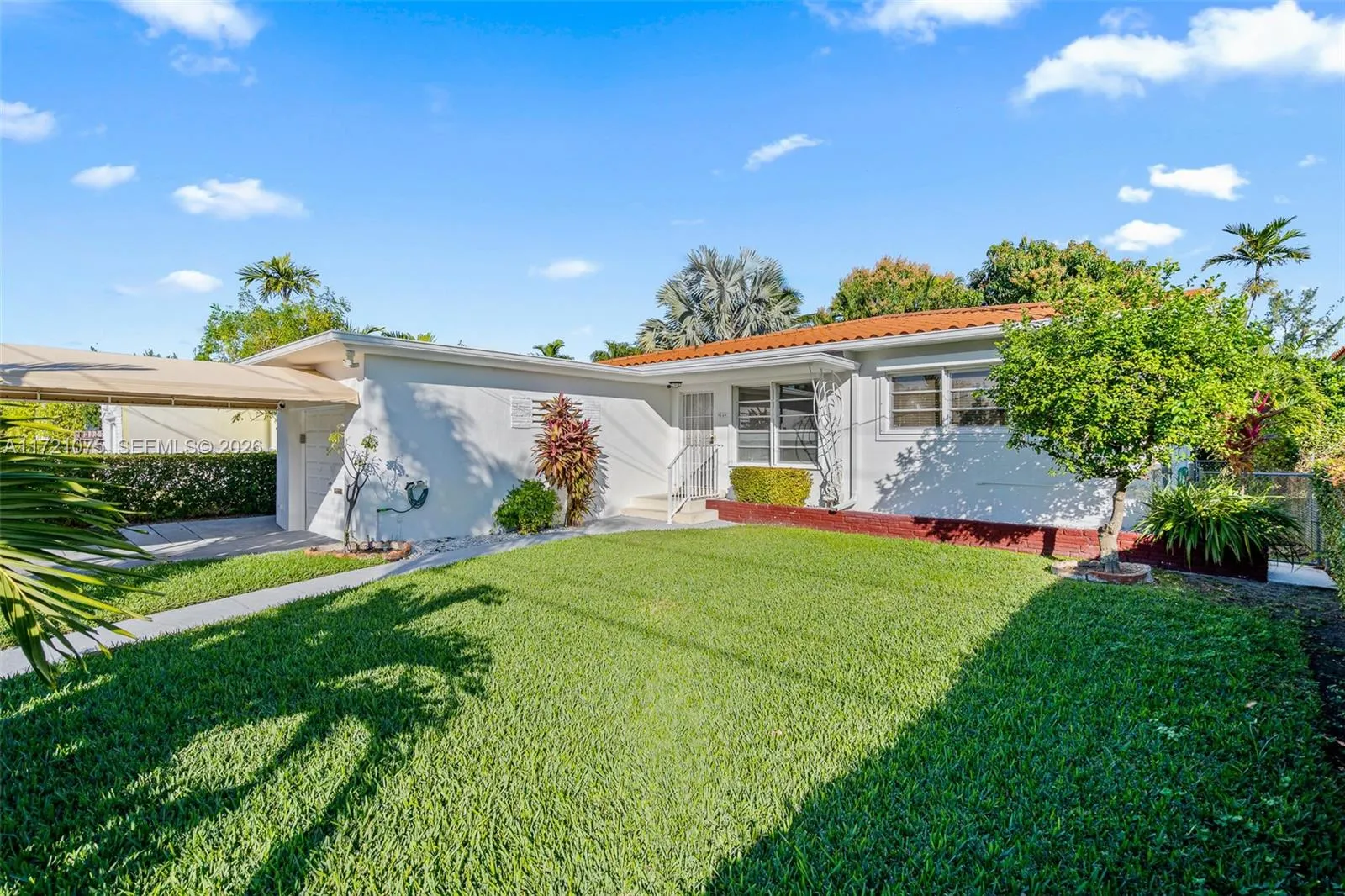9149 Dickens Ave, Surfside, Florida 33154, Surfside, Florida 33154, 2 Bedrooms Bedrooms, ,2 BathroomsBathrooms,Residential,For Sale,9149 Dickens Ave, Surfside, Florida 33154,A11721075