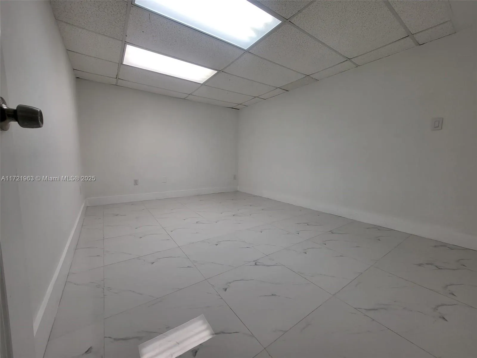13499 Biscayne Blvd Cu203, North Miami, Florida 33, North Miami, Florida 33181, ,Commercial Sale,For Sale,13499 Biscayne Blvd Cu203, North Miami, Florida 33,A11721963