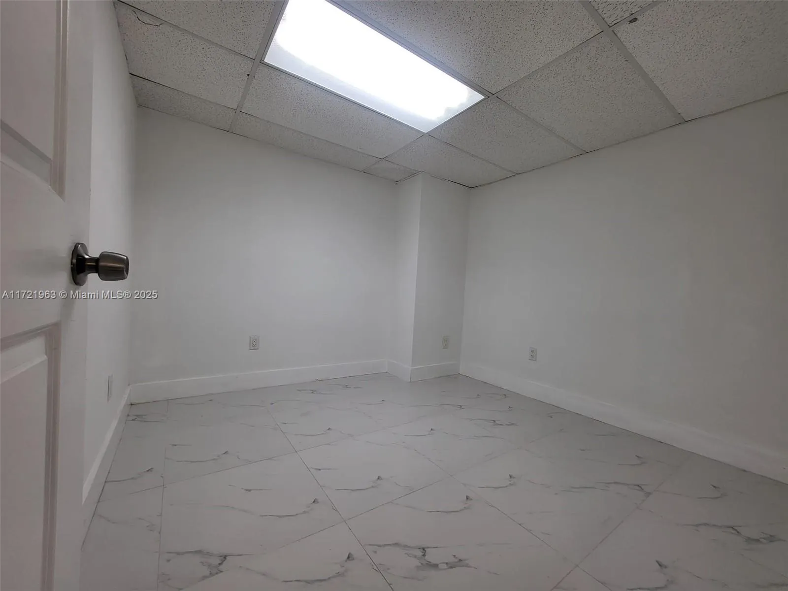 13499 Biscayne Blvd Cu203, North Miami, Florida 33, North Miami, Florida 33181, ,Commercial Sale,For Sale,13499 Biscayne Blvd Cu203, North Miami, Florida 33,A11721963