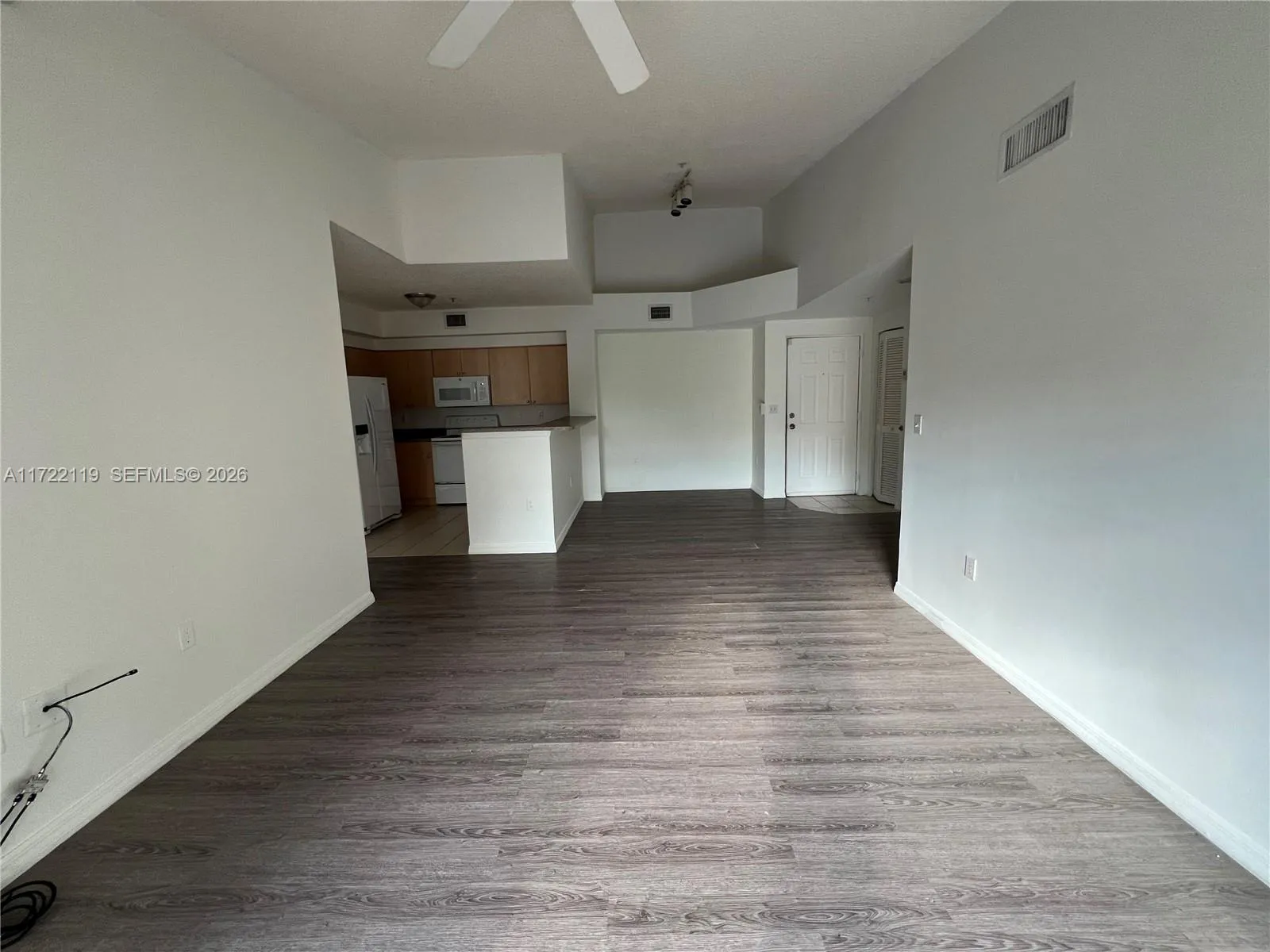 2360 E Preserve Way 305, Miramar, Florida 33025, Miramar, Florida 33025, 2 Bedrooms Bedrooms, ,2 BathroomsBathrooms,Residential,For Sale,2360 E Preserve Way 305, Miramar, Florida 33025,A11722119
