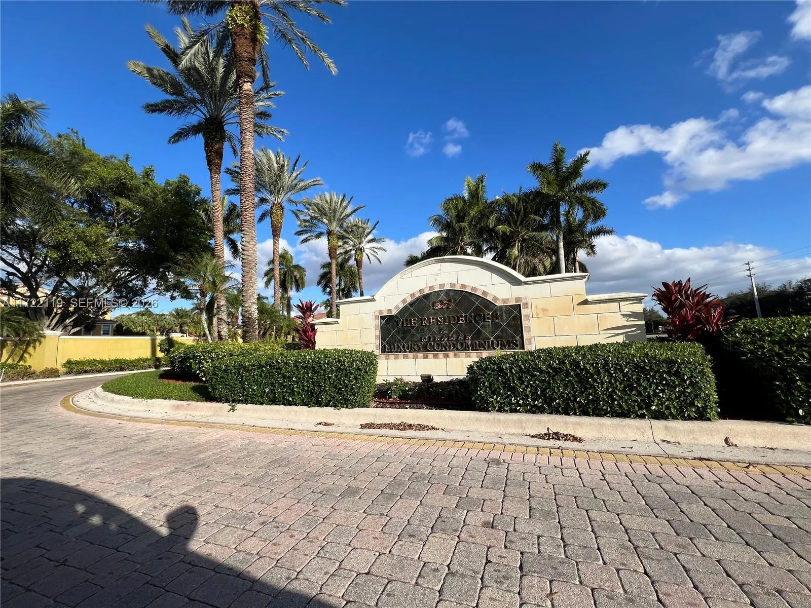 2360 E Preserve Way 305, Miramar, Florida 33025, Miramar, Florida 33025, 2 Bedrooms Bedrooms, ,2 BathroomsBathrooms,Residential,For Sale,2360 E Preserve Way 305, Miramar, Florida 33025,A11722119