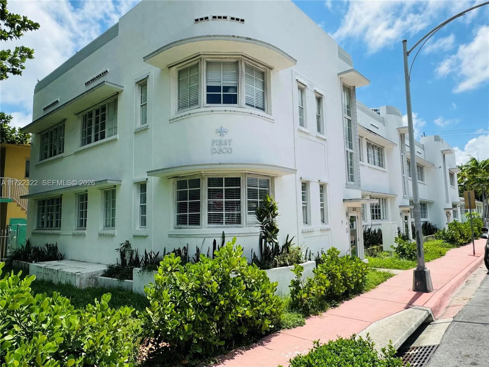810 7 St 207, Miami Beach, Florida 33139, Miami Beach, Florida 33139, 1 Bedroom Bedrooms, ,1 BathroomBathrooms,Residential,For Sale,810 7 St 207, Miami Beach, Florida 33139,A11722322 810 7 St 207, Miami Beach, Florida 33139, Miami Beach, Florida 33139, 1 Bedroom Bedrooms, ,1 BathroomBathrooms,Residential,For Sale,810 7 St 207, Miami Beach, Florida 33139,A11722322