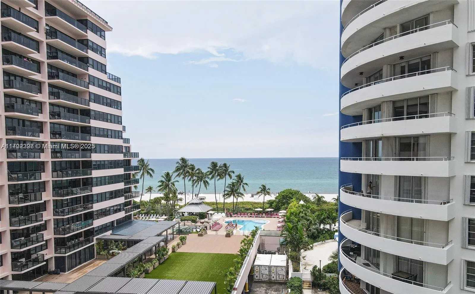 5161 Collins Ave 812, Miami Beach, Florida 33140, Miami Beach, Florida 33140, 2 Bedrooms Bedrooms, ,2 BathroomsBathrooms,Residential Lease,For Rent,5161 Collins Ave 812, Miami Beach, Florida 33140,A11722398