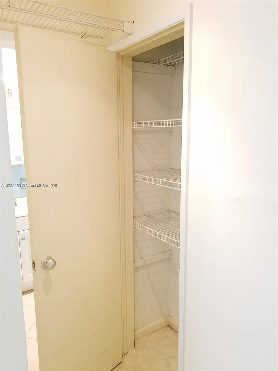 1231 Ne 23rd Ave, Pompano Beach, Florida 33062, Pompano Beach, Florida 33062, ,Residential Income,For Sale,1231 Ne 23rd Ave, Pompano Beach, Florida 33062,A11723353