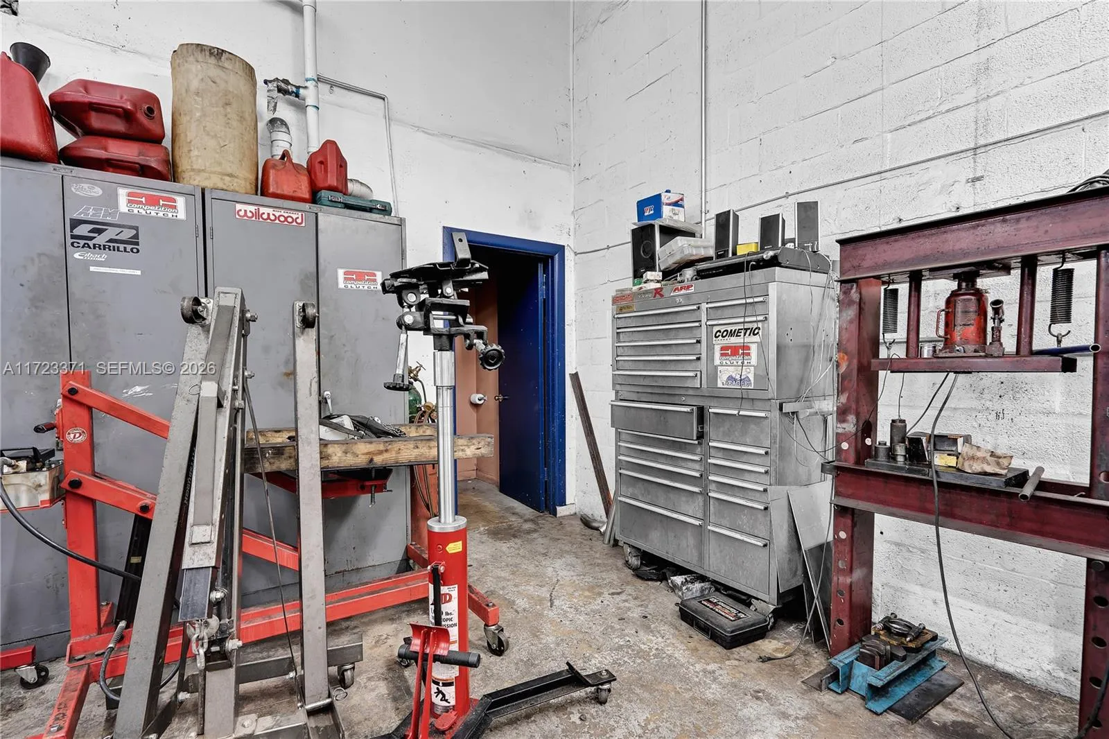 2700 W 79th St, Hialeah, Florida 33016, Hialeah, Florida 33016, ,Business Opportunity,For Sale,2700 W 79th St, Hialeah, Florida 33016,A11723371