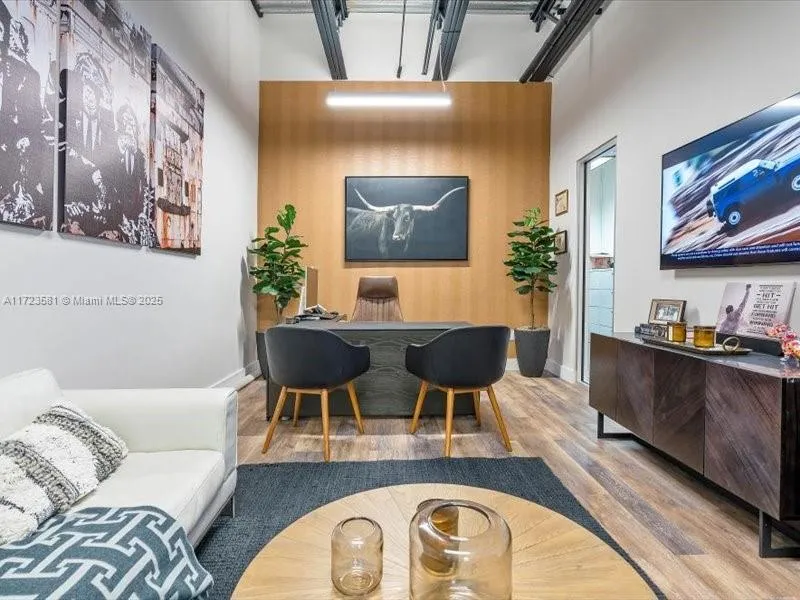 2404 Hollywood Blvd, Hollywood, Florida 33020, Hollywood, Florida 33020, ,Commercial Sale,For Sale,2404 Hollywood Blvd, Hollywood, Florida 33020,A11723581