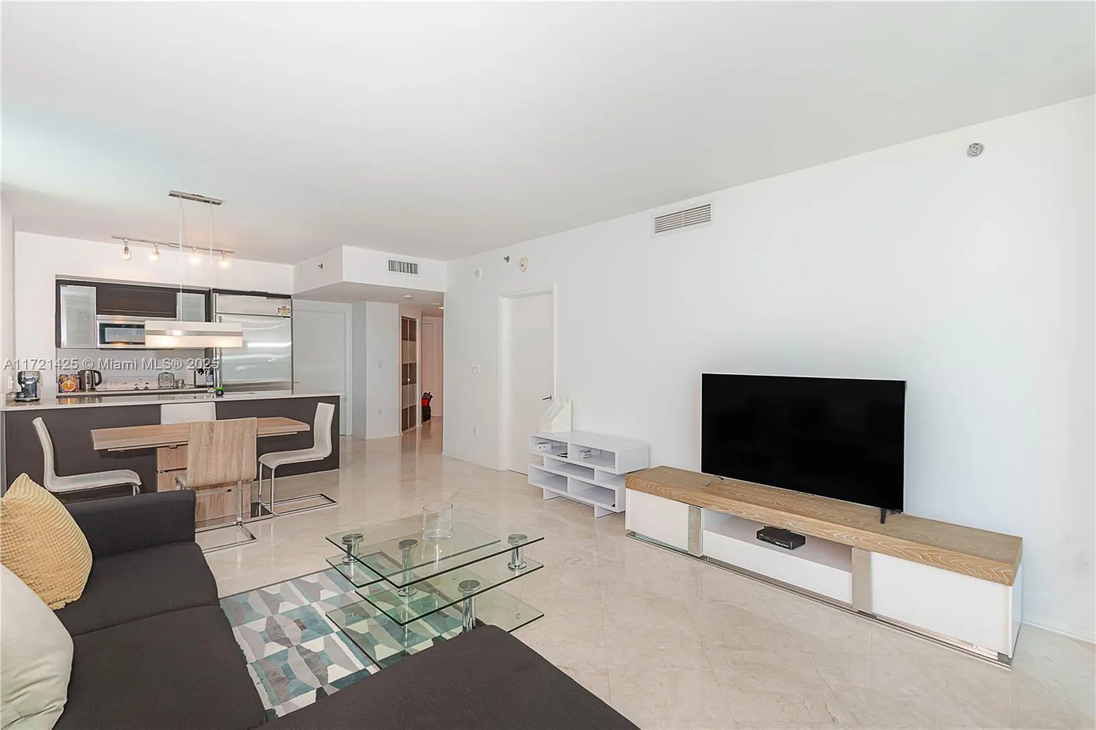 55 Se 6th St 1507, Miami, Florida 33131, Miami, Florida 33131, 2 Bedrooms Bedrooms, ,2 BathroomsBathrooms,Residential,For Sale,55 Se 6th St 1507, Miami, Florida 33131,A11721425 55 Se 6th St 1507, Miami, Florida 33131, Miami, Florida 33131, 2 Bedrooms Bedrooms, ,2 BathroomsBathrooms,Residential,For Sale,55 Se 6th St 1507, Miami, Florida 33131,A11721425