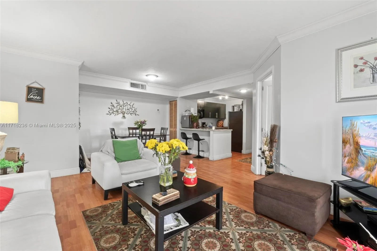 10755 Sw 108th Ave 301, Miami, Florida 33176, Miami, Florida 33176, 2 Bedrooms Bedrooms, ,2 BathroomsBathrooms,Residential,For Sale,10755 Sw 108th Ave 301, Miami, Florida 33176,A11718236