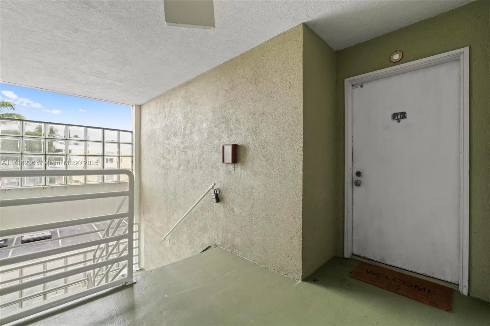 10755 Sw 108th Ave 301, Miami, Florida 33176, Miami, Florida 33176, 2 Bedrooms Bedrooms, ,2 BathroomsBathrooms,Residential,For Sale,10755 Sw 108th Ave 301, Miami, Florida 33176,A11718236