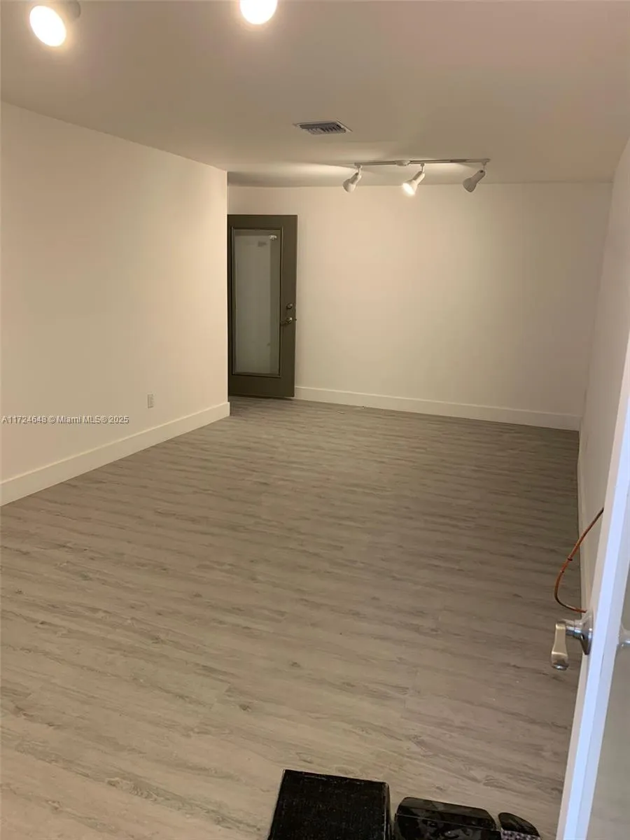 638 Nw 62nd St, Miami, Florida 33150, Miami, Florida 33150, ,Commercial Lease,For Rent,638 Nw 62nd St, Miami, Florida 33150,A11724648