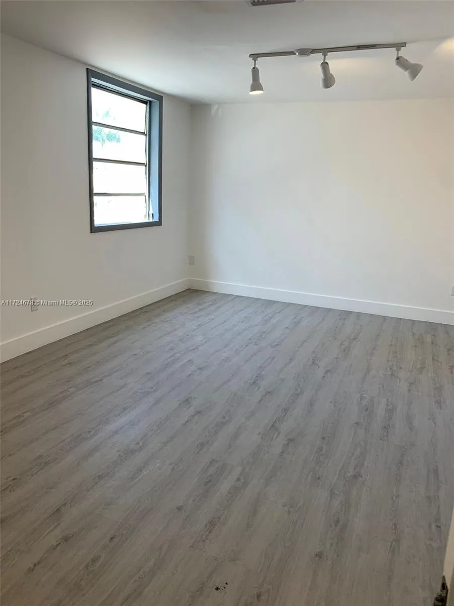 638 Nw 62nd St, Miami, Florida 33150, Miami, Florida 33150, ,Commercial Lease,For Rent,638 Nw 62nd St, Miami, Florida 33150,A11724678