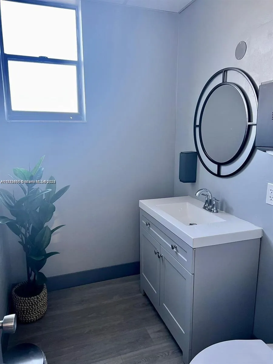 9101 W Okeechobee Rd 204, Hialeah Gardens, Florida, Hialeah Gardens, Florida 33016, ,Commercial Lease,For Rent,9101 W Okeechobee Rd 204, Hialeah Gardens, Florida,A11725056