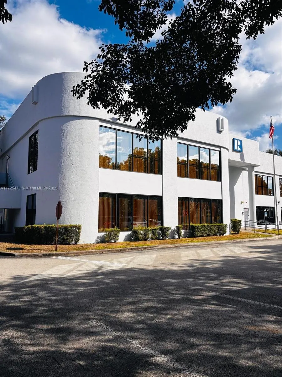 701 Promenade Dr Suite 250, Pembroke Pines, Florid, Pembroke Pines, Florida 33026, ,Commercial Lease,For Rent,701 Promenade Dr Suite 250, Pembroke Pines, Florid,A11725473